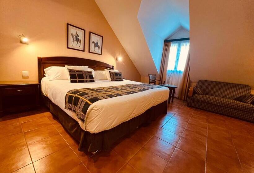 Quarto Superior, Hospedium Hotel Los Lanceros