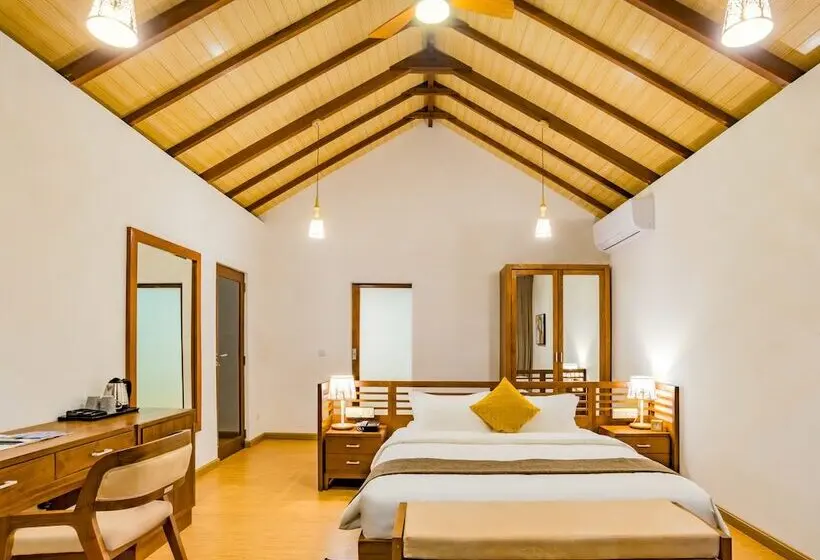 ویلای لوکس 1 خوابه, Fiyavalhu Resort Maldives