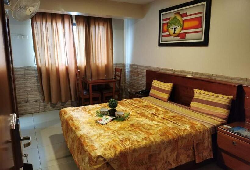 مجموعه ویستا شهر, Dia Y Noche