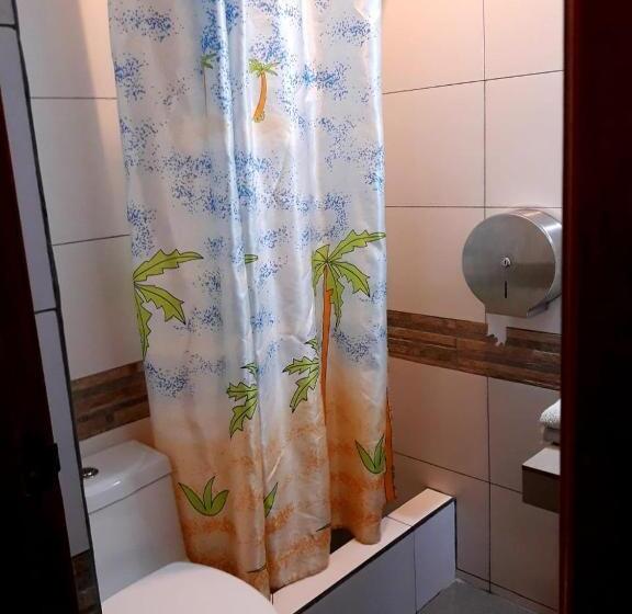 مجموعه ویستا شهر, Dia Y Noche