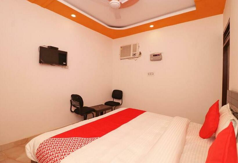 三人经典房间, Oyo 37918  Signature Inn