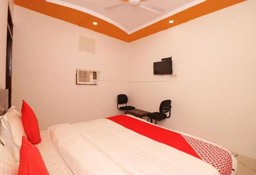 غرفة كلاسيكية ثلاثية, Oyo 37918  Signature Inn