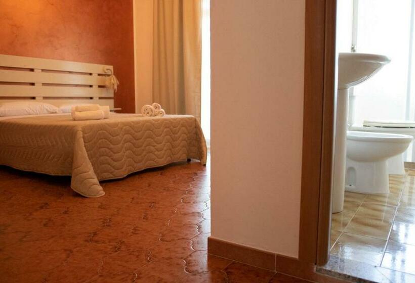 스탠다드 룸, Ristorante Scirocco