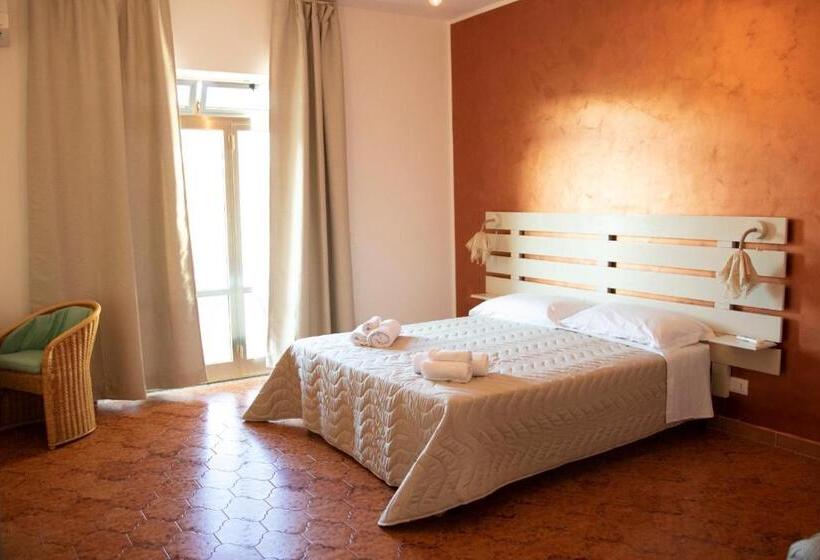 스탠다드 트리플 룸, Ristorante Scirocco