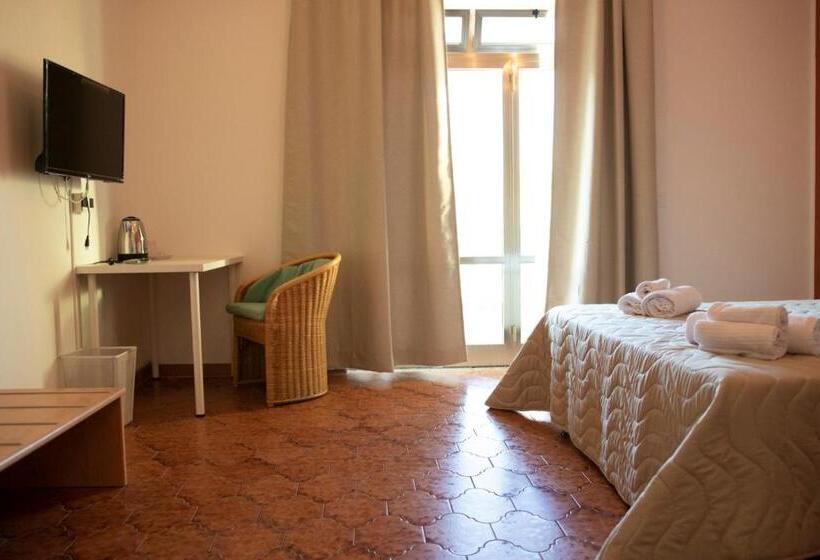 스탠다드 트리플 룸, Ristorante Scirocco