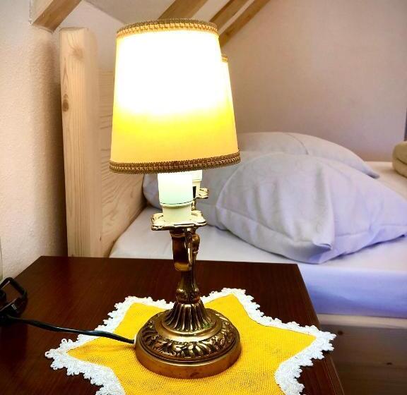 חדר סטנדרט לשלושה עם מרפסת, Casa Eva Wagner   Biertan