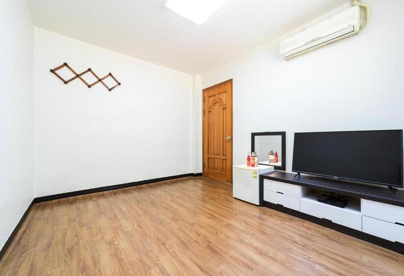 Номер Стандарт, Hoony Guesthouse   Hostel