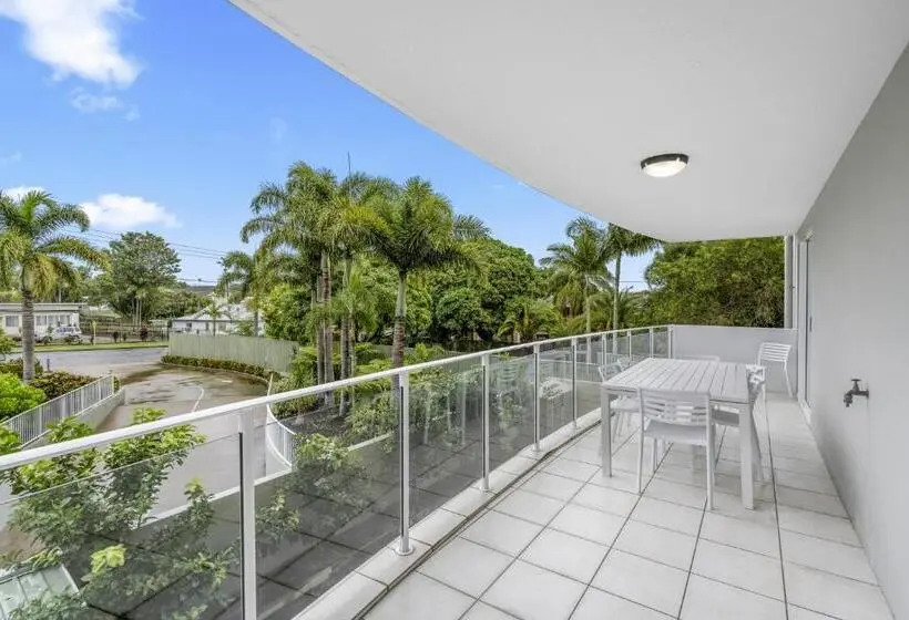 ３ベッドルームアパートメント, Tingeera Bespoke Beachfront Apartments