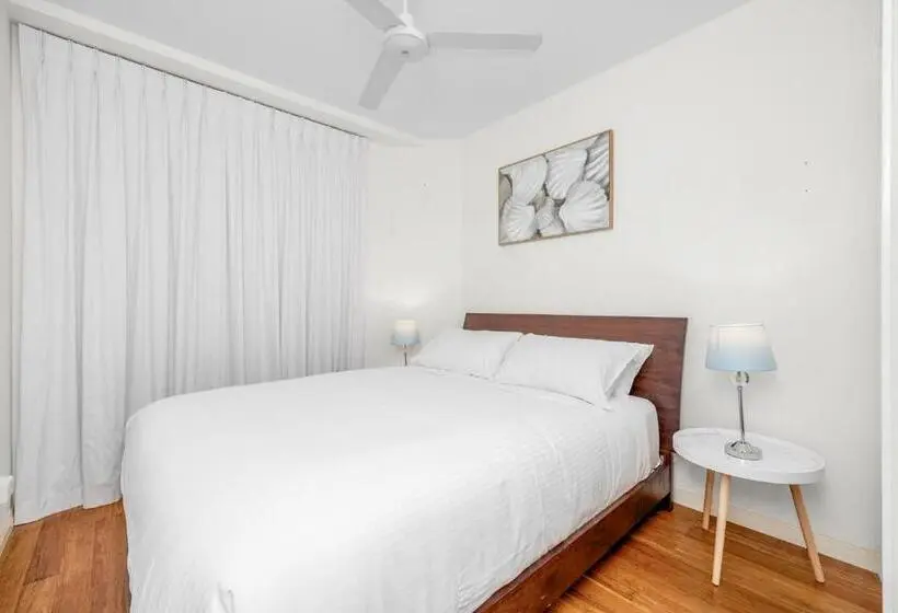 １階の１ベッドルームアパートメント, Tingeera Bespoke Beachfront Apartments