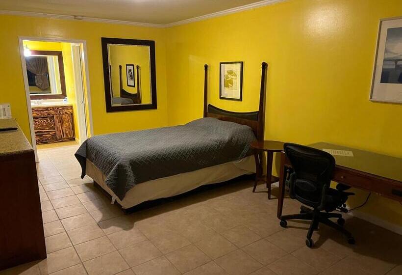 Люкс Deluxe Кровать Кинг, Dragon Inn & Suites
