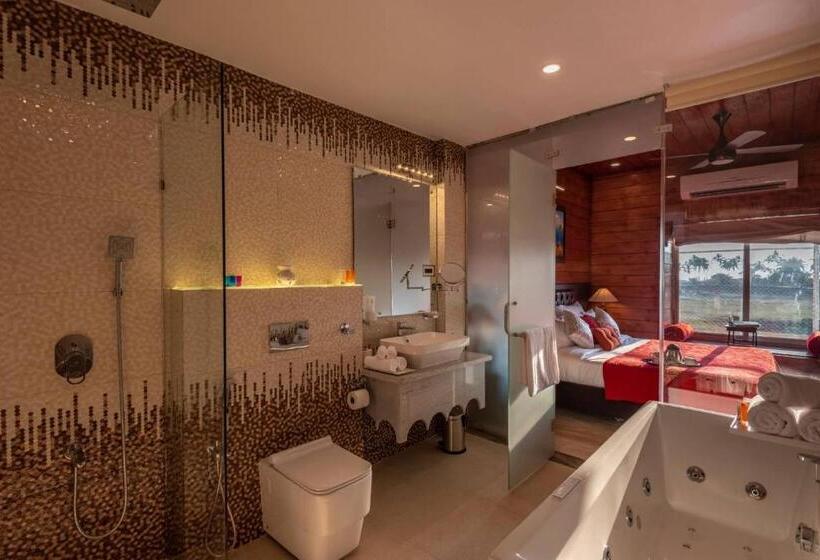 Люкс Повышенной Комфортности, Salcete Beach Resort