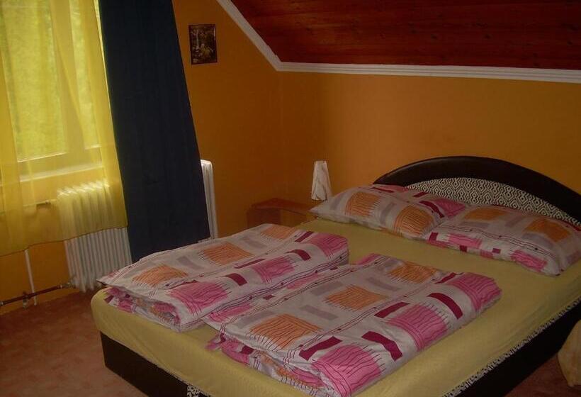 חדר סטנדרט, éva Vendégház