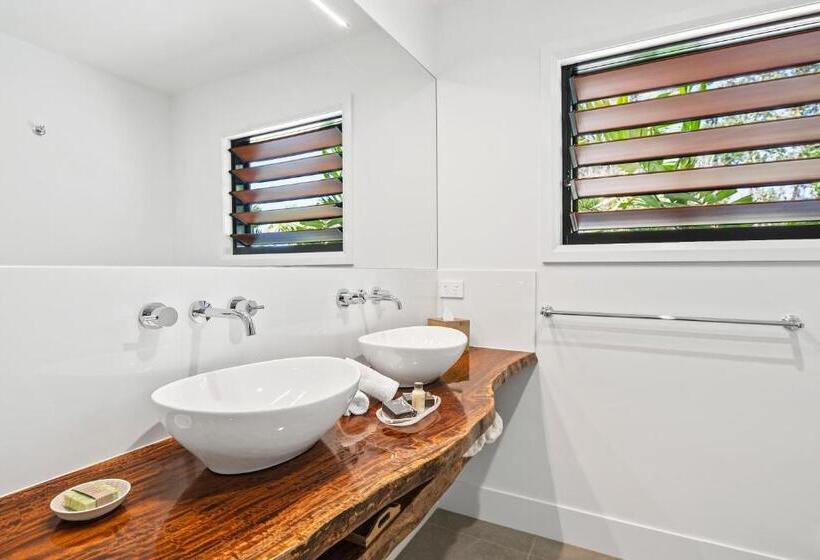 Люкс Кровать Кинг, Freedom Shores Resort Airlie Beach