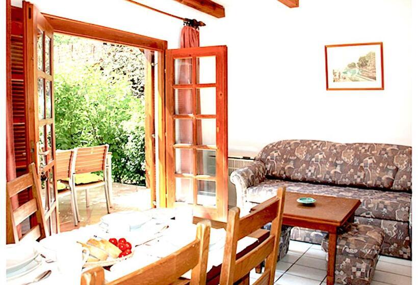 家族用バンガロー, Sunshine Balatonlelle