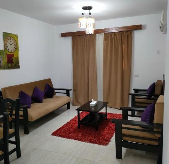 کلبه ییلاقی, Marseilia Land Aqua Park Families Only