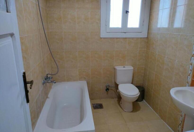 کلبه ییلاقی, Marseilia Land Aqua Park Families Only