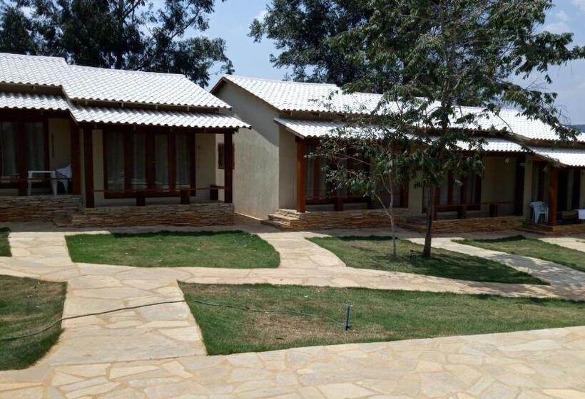 کلبه ییلاقی, Pousada Verde Do Mato