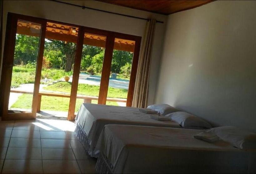 کلبه ییلاقی, Pousada Verde Do Mato