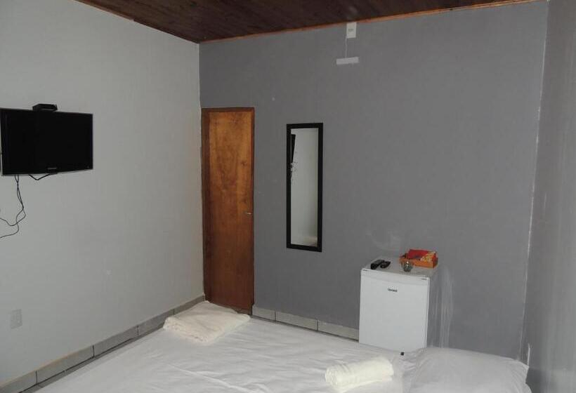 سوییت خانوادگی, Pousada Verde Do Mato