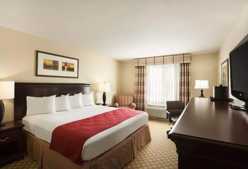 Sviitti, Country Inn & Suites By Radisson, Salina, Ks