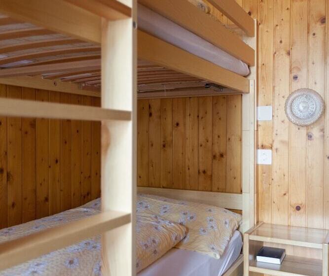 Номер Economy, Edelweiss