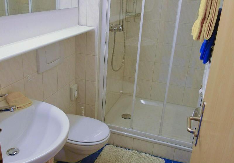 Четырехместный Номер Стандарт, Edelweiss