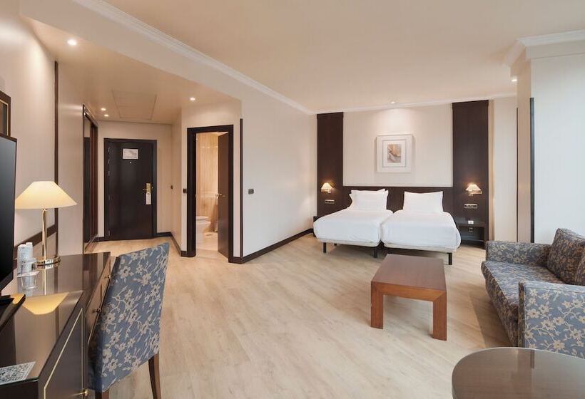 수피리어 룸, Exe Oviedo Centro