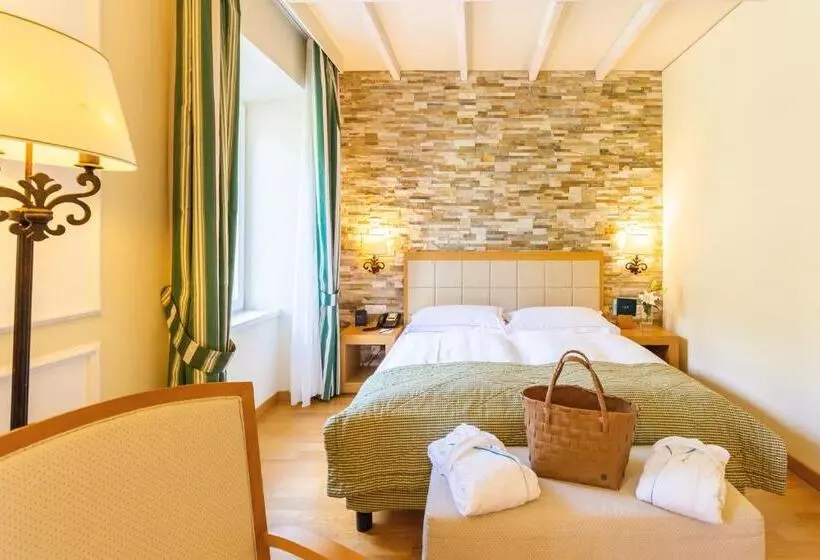 Comfort room with garden view, Kurhaus Cademario