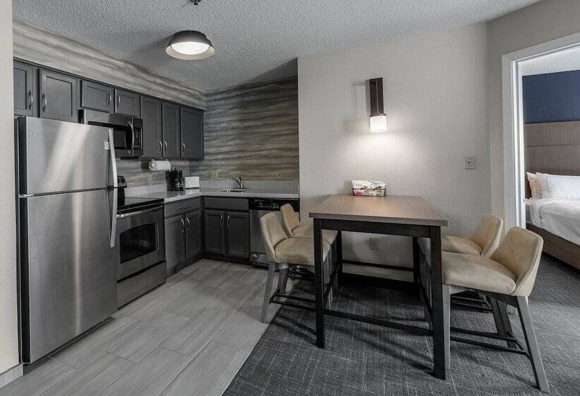 Люкс, Residence Inn Columbus Easton