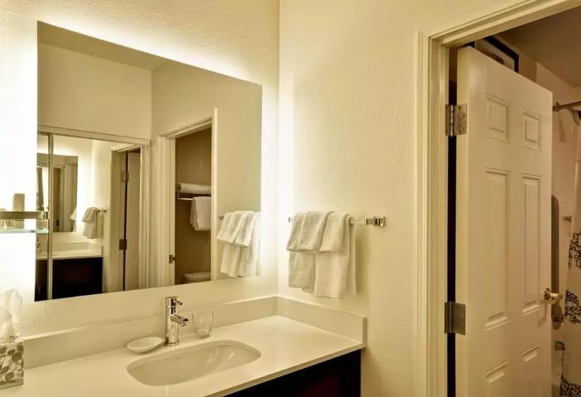 سوئیت با چشم‌انداز, Residence Inn Lexington South Hamburg Place