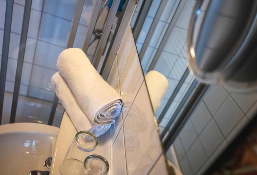 スーペリアシングルルーム, Restaurant Forellenbach