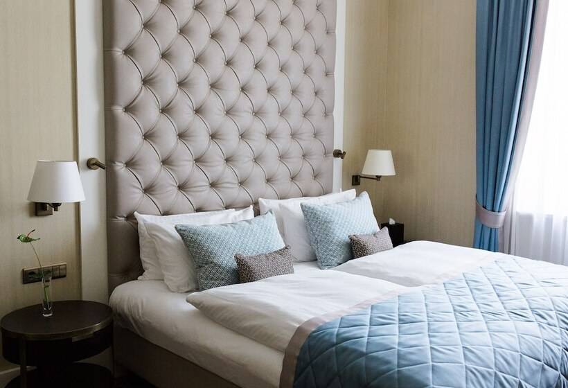 غرفة سوبيريور, Steigenberger Icon Grandhotel & Spa Petersberg