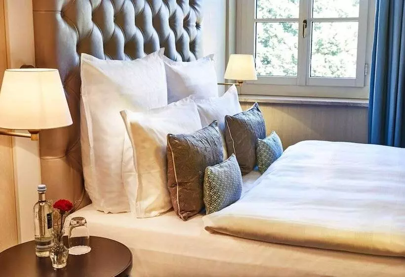 スーペリアールーム, Steigenberger Icon Grandhotel & Spa Petersberg
