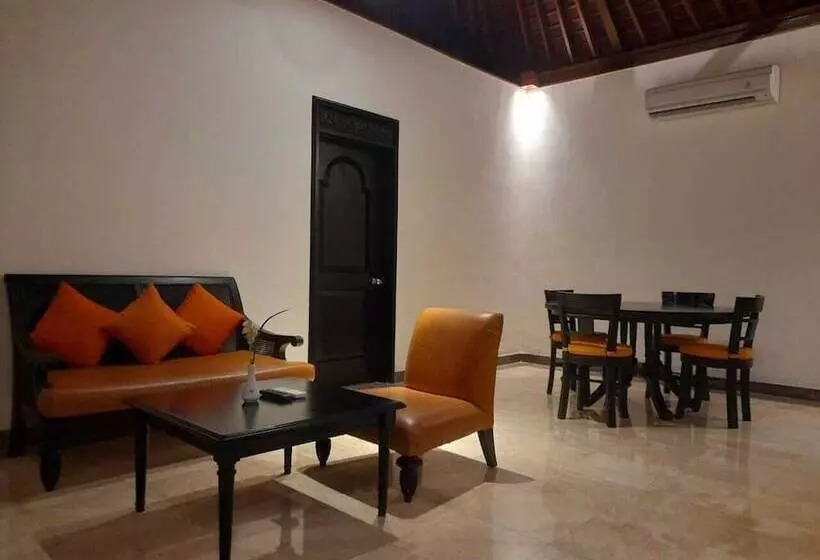 ویلای 1 خوابه, The Royal Beach Seminyak Bali