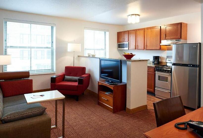 Люкс 2 Спальни, Towneplace Suites By Marriott Minneapolis Downtown/north Loop