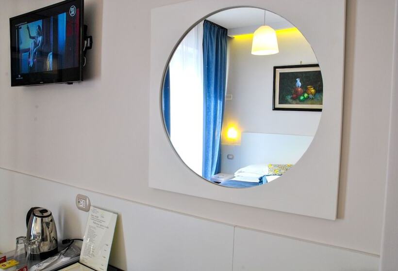 베이직 룸 더블 침대, Villa Fiorita