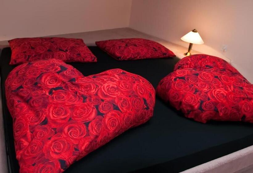 סוויטה, Seminar  & Erlebnishotel Römerturm