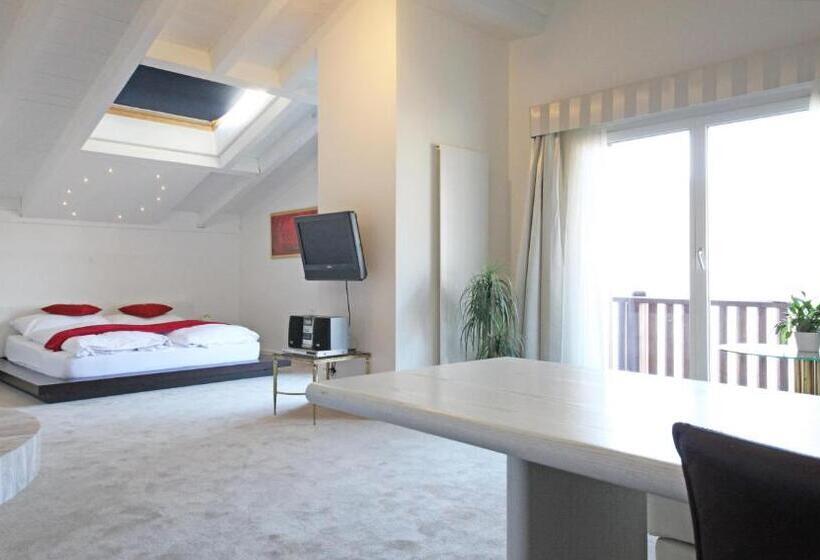 סוויטה, Seminar  & Erlebnishotel Römerturm