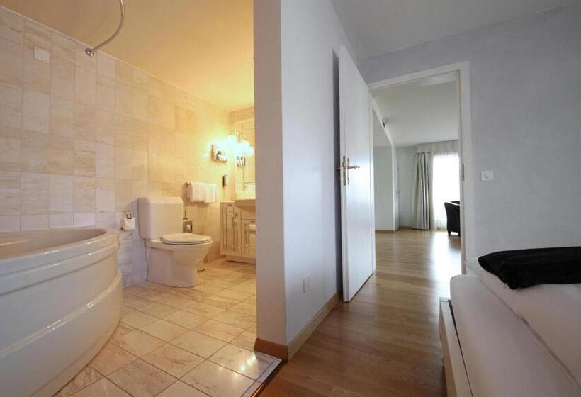 Suite with lake view, Seminar  & Erlebnishotel Römerturm