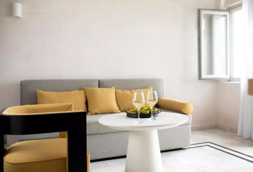 سوئیت با چشم‌انداز, Andromeda Villas & Spa Resort