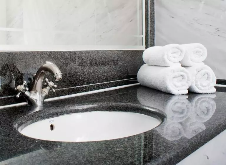 سوئیت دولوکس با چشم‌انداز, Andromeda Villas & Spa Resort