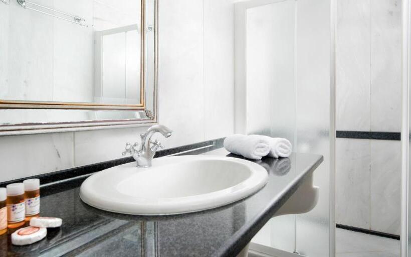 带风景豪华套房, Andromeda Villas & Spa Resort