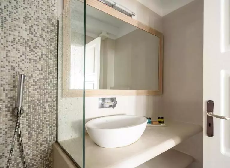 اتاق سوپریور با چشم‌انداز, Andromeda Villas & Spa Resort