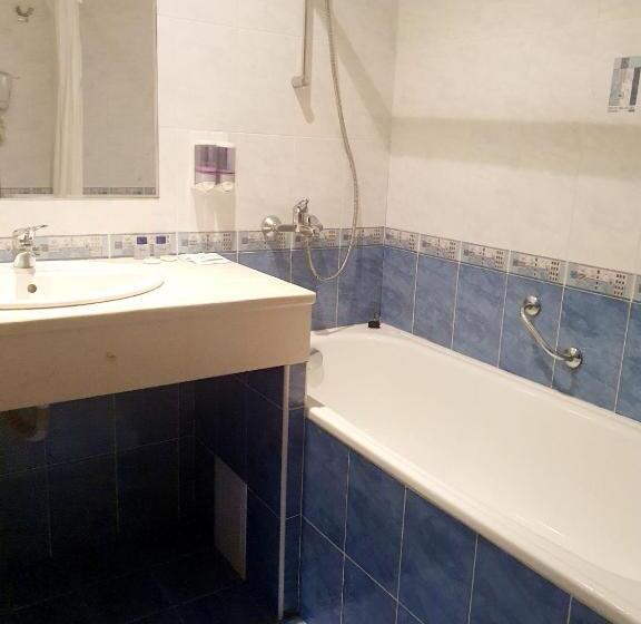 غرفة قياسية, Finlandia