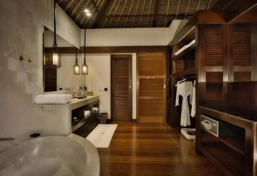 クラシックファミリールーム, Hanging Gardens Of Bali