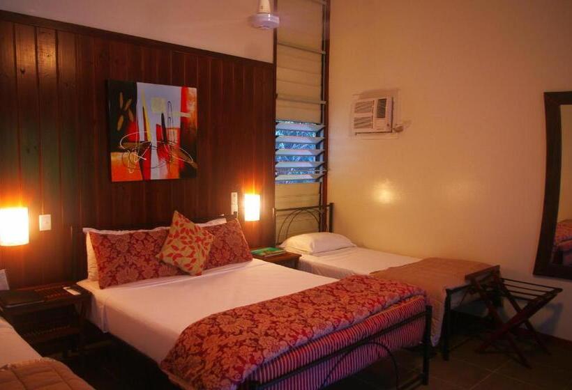 בונגלו משפחתי, Heritage Lodge