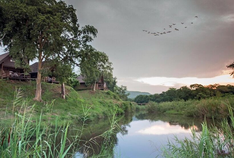 Шале 1 Спальня, Hippo Hollow Country Estate