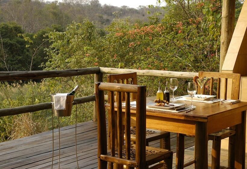 Шале 1 Спальня, Hippo Hollow Country Estate