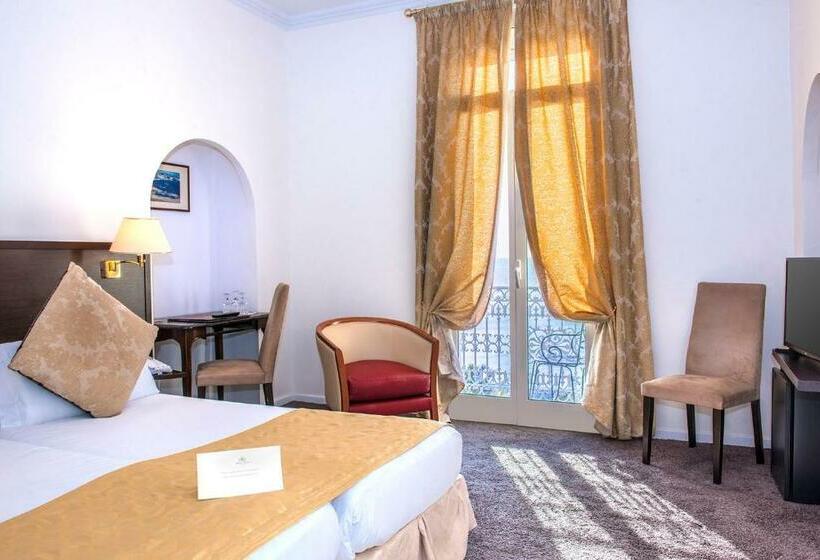 オーシャンビュースーペリアールーム, Hôtel West End Promenade