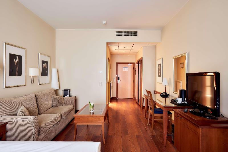 اتاق پرمیوم, Radisson Blu Ridzene Hotel, Riga